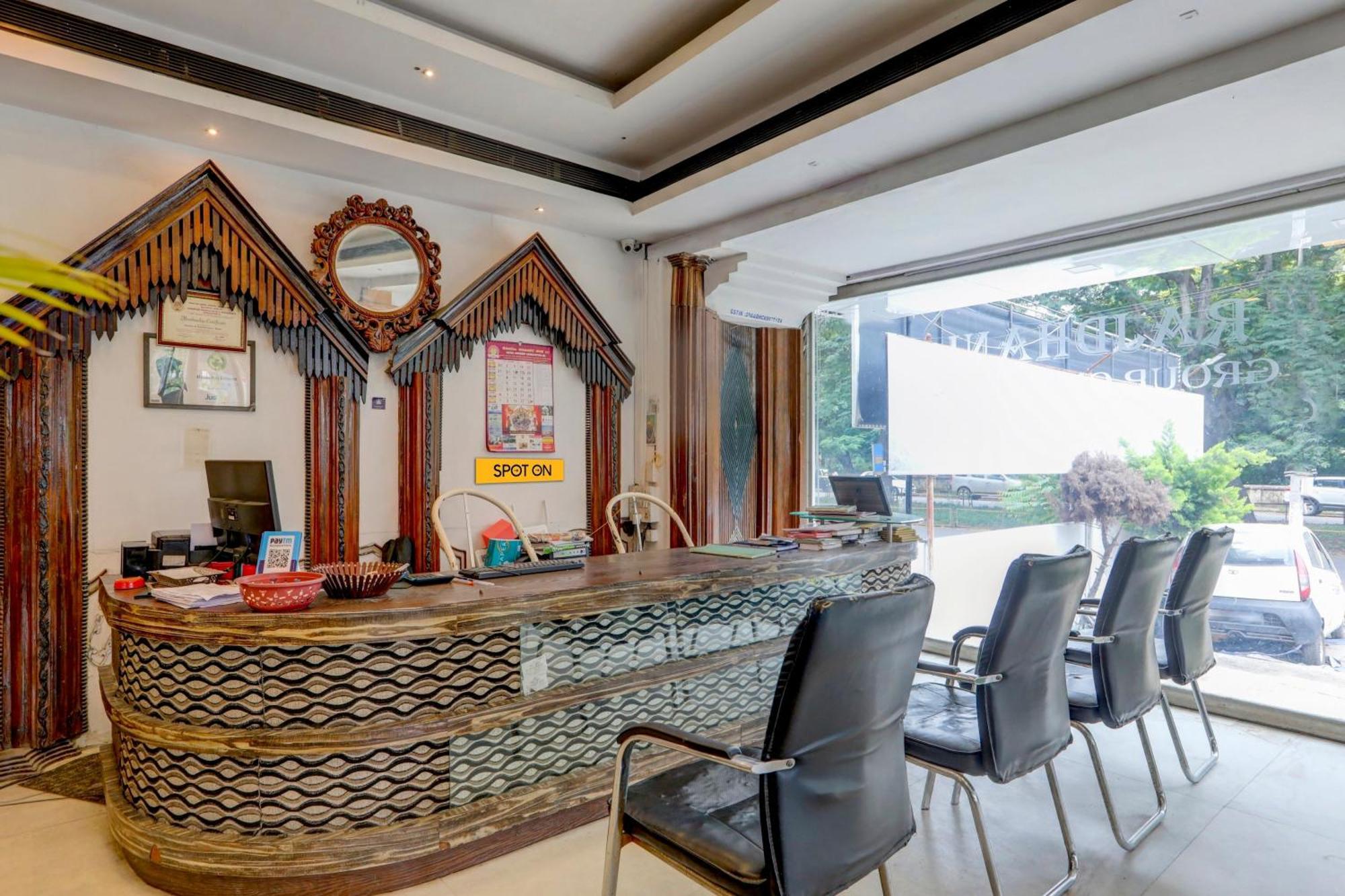Hotel O Rajdhani Group Of Hotels Mysore Exterior photo