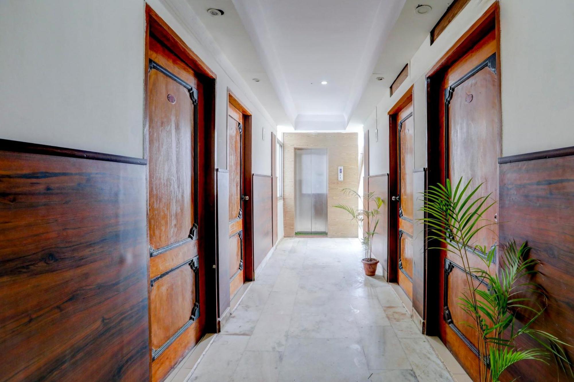Hotel O Rajdhani Group Of Hotels Mysore Exterior photo